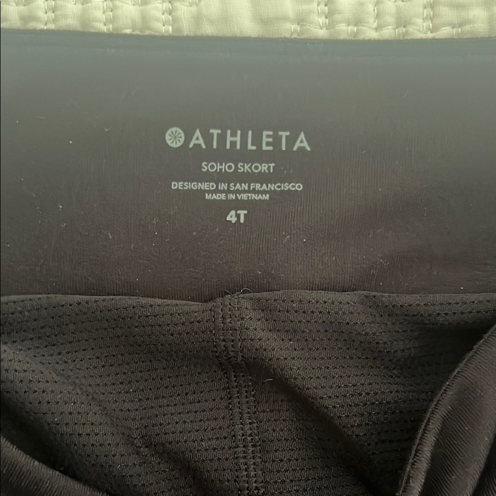 Athleta SoHo Skort - Picture 3 of 3